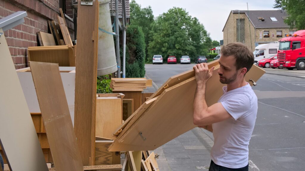 Entrümpelungsfirma in der Nähe - Entrümpelung - Haushaltsauflösung - Betriebsauflösung - Transporte